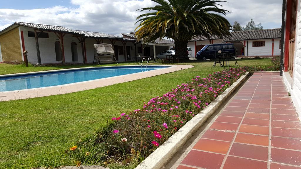 Hosteria San Carlos Табабела Екстер'єр фото