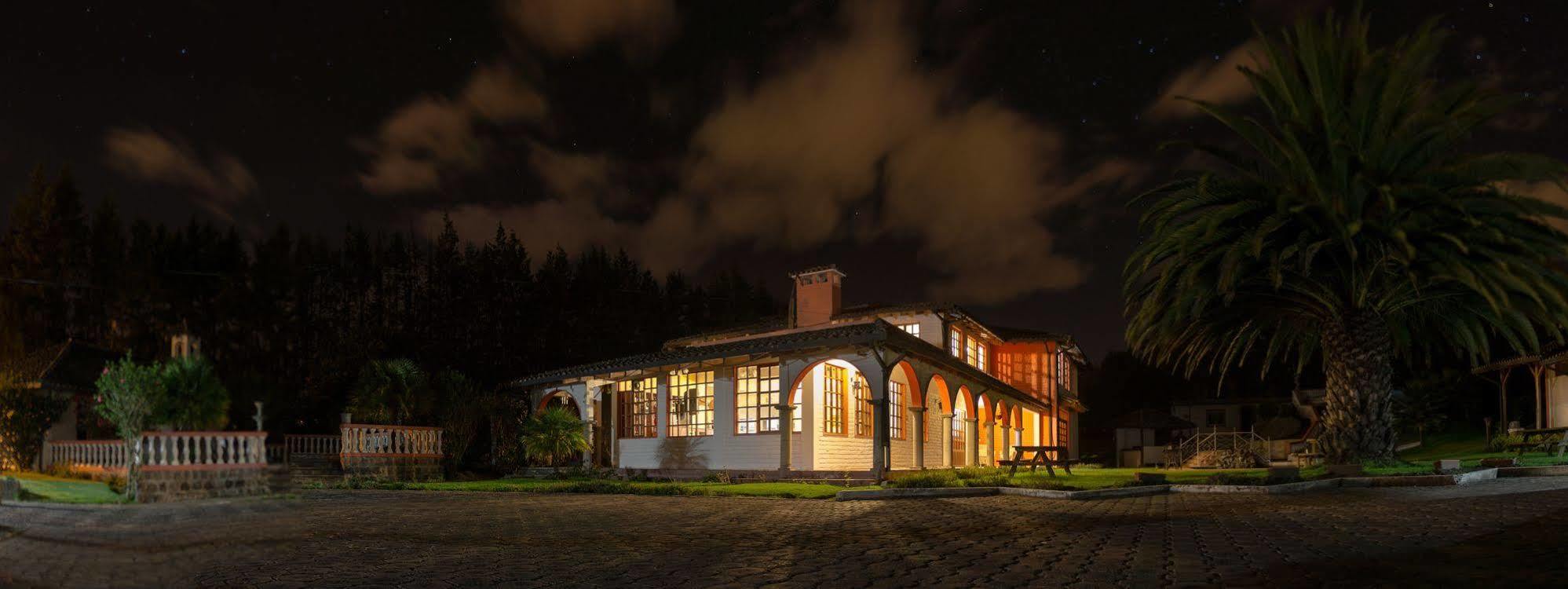 Hosteria San Carlos Табабела Екстер'єр фото